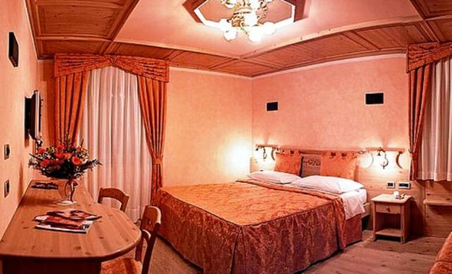 Jolly B&B - Affittacamere Dimaro Zimmer foto